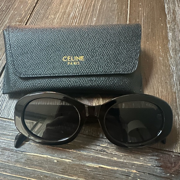 NEW Celine Triomphe 01 Sunglasses in Acetate Black - Picture 1 of 5